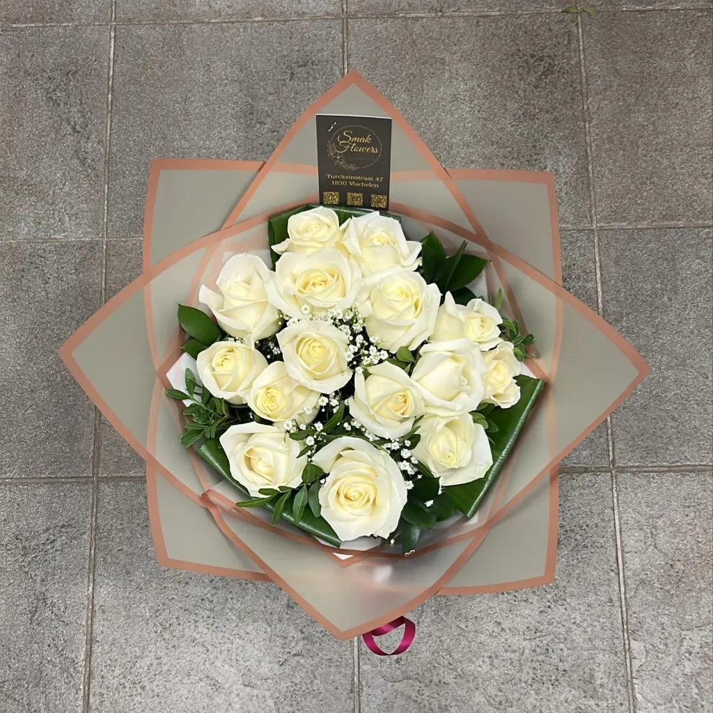 De elegantie van witte rozen