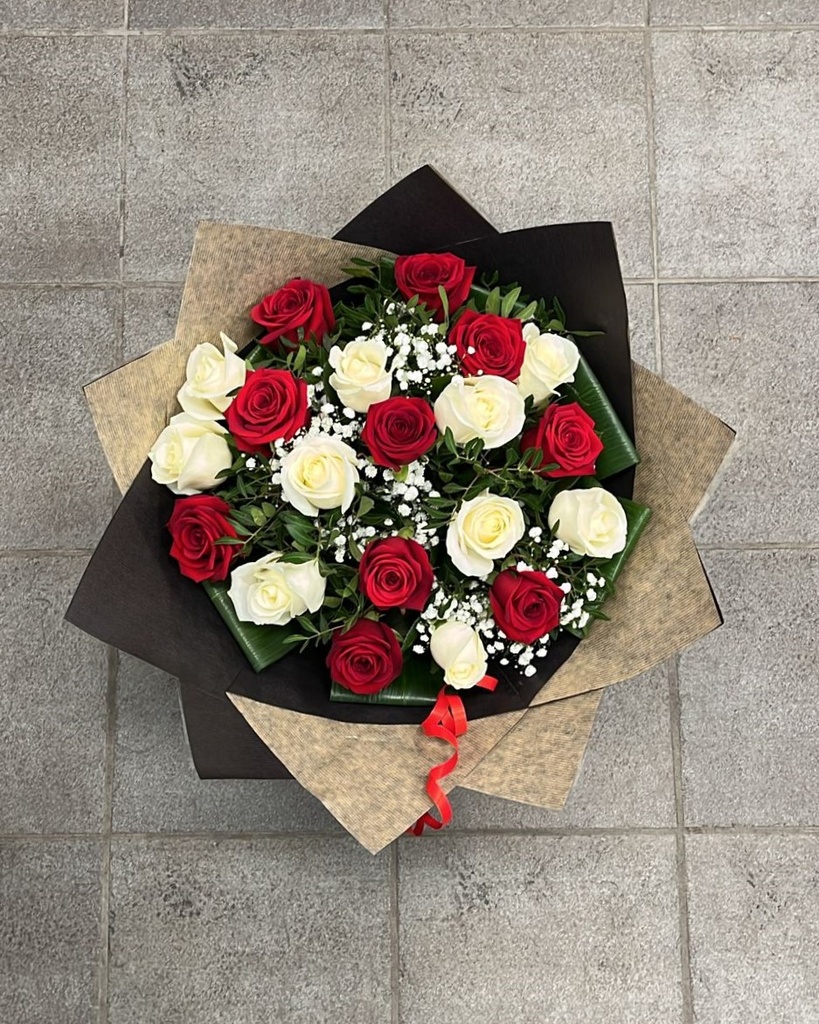 Symphonie de roses Rouge et Blanche (St-Valentin) (Standard)
